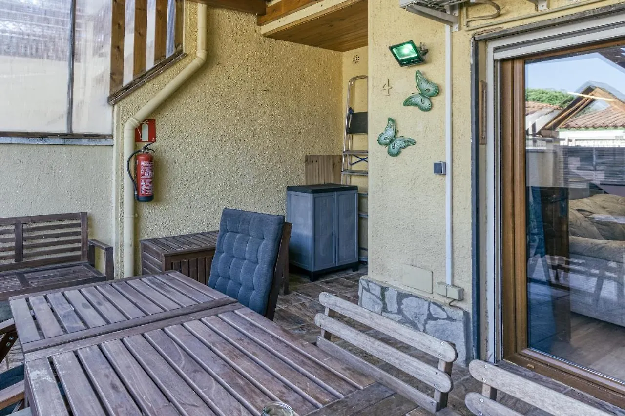 Villa Casa Empuriabrava Con Terraza Hébergement de vacances